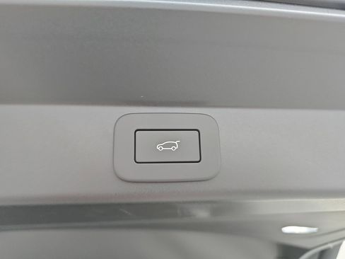 New 2026 Land Rover Range Rover Sport Dynamic SE image 13