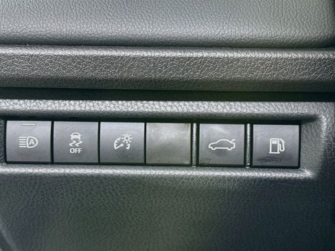 Used 2026 Toyota Camry XSE FWD image 16