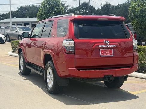 Used 2024 Toyota 4Runner SR5 Premium AWD/4WD image 5