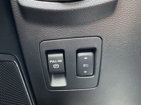 Used 2018 Ford F150 Lariat AWD/4WD image 25