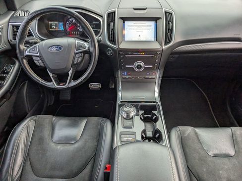 Used 2019 Ford Edge ST w/ Equipment Group 401A image 8