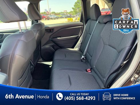 Used 2025 Subaru Forester Premium AWD/4WD image 20