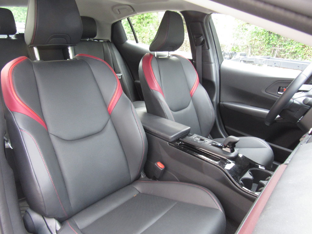 Certified 2026 Toyota Prius Plug-In Hybrid FWD image 20