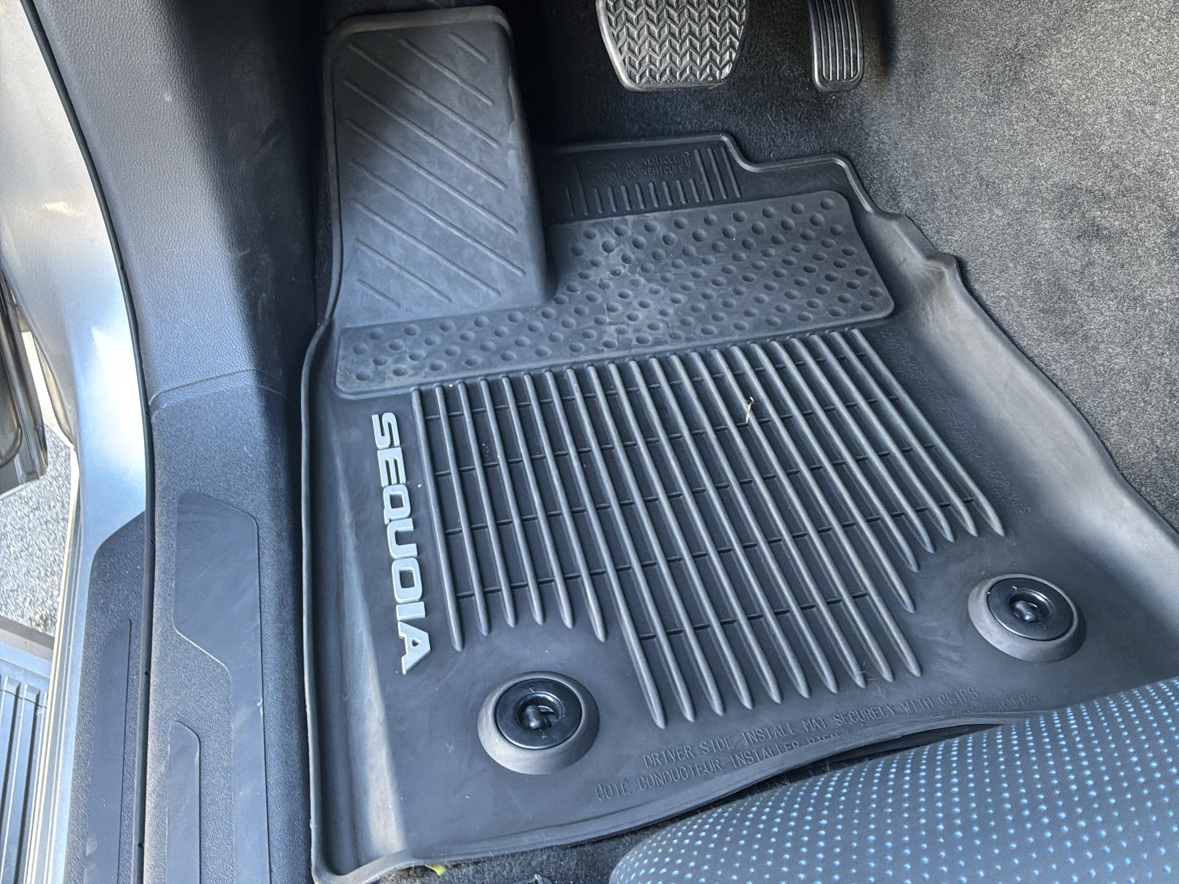 Used 2026 Toyota Sequoia Platinum AWD/4WD image 17