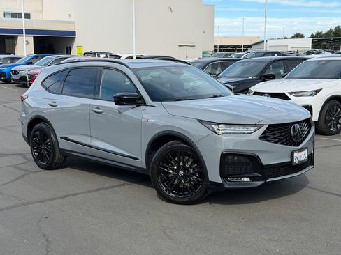 Used 2025 Acura MDX A-Spec AWD/4WD image 2