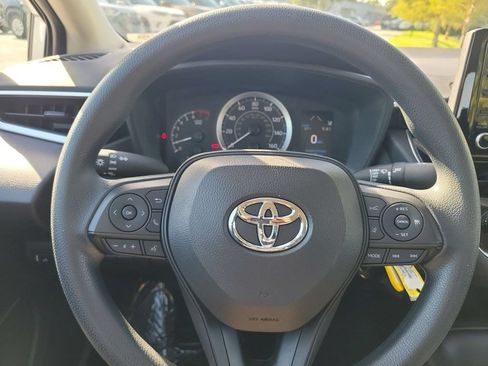 Certified 2022 Toyota Corolla LE FWD image 8