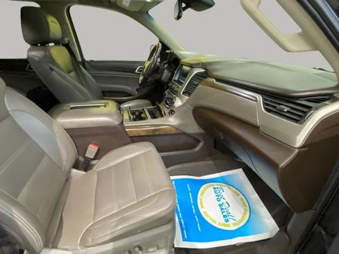 Used 2018 GMC Yukon Denali image 17