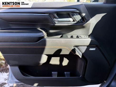 Used 2024 GMC Sierra 2500 AT4 w/ AT4 Premium Plus Package image 23