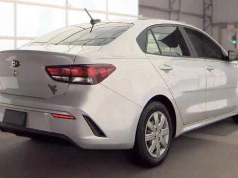 Used 2021 Kia Rio LX FWD image 3