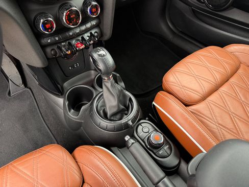 Used 2016 MINI Cooper S image 18