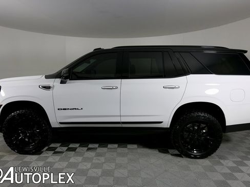 Used 2026 GMC Yukon Denali w/ Sun & Power Step Package image 10