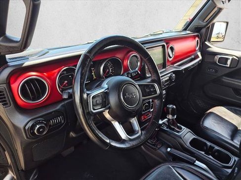 Used 2018 Jeep Wrangler Unlimited Rubicon AWD/4WD image 15