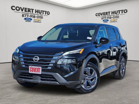 Used 2024 Nissan Rogue SV FWD image 1