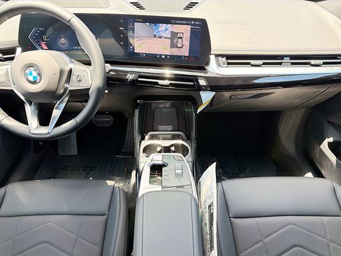 New 2026 BMW X1 xDrive28i w/ Technology Package AWD/4WD image 18