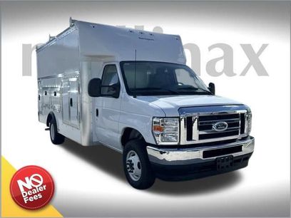 New 2025 Ford E-450 and Econoline 450 Super Duty w/ Power Equipment Group