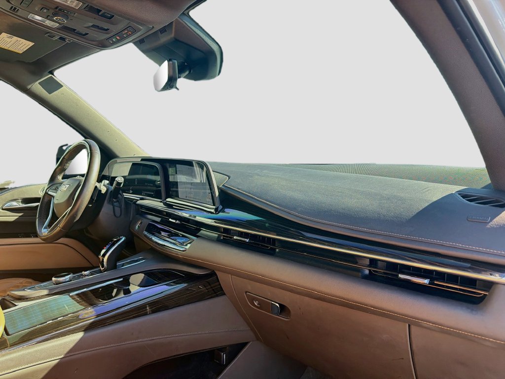 Used 2022 Cadillac Escalade ESV Premium Luxury RWD image 31