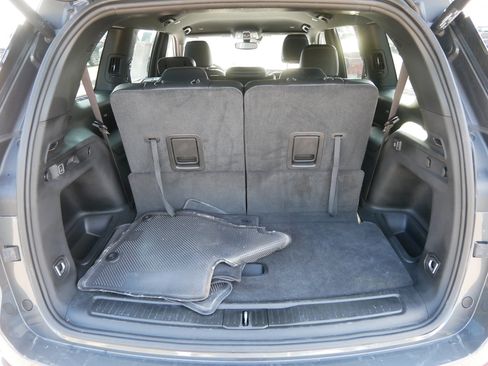 Used 2022 Jeep Grand Cherokee L Laredo image 18