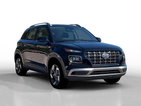 New 2026 Hyundai Venue SEL FWD image 11