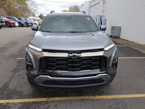 New 2026 Chevrolet Equinox ACTIV image 3