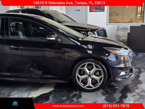 Used 2015 Ford Focus ST FWD image 9