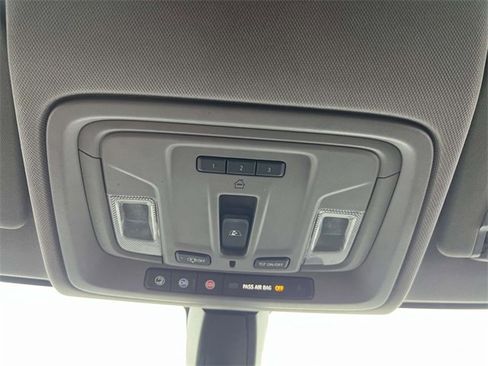 Used 2019 Chevrolet Silverado 1500 RST image 31