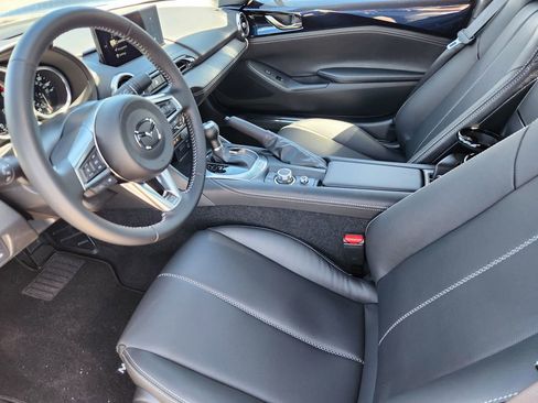 New 2026 MAZDA MX-5 Miata RF Grand Touring RWD image 17