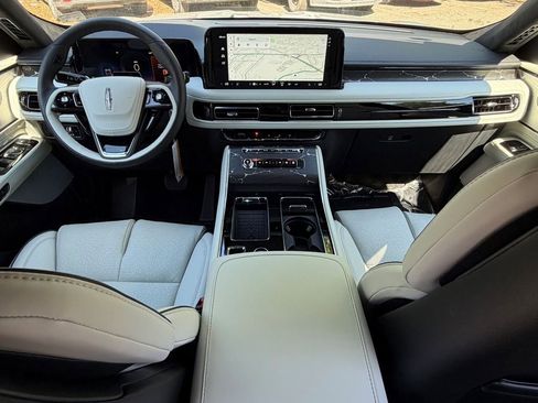 New 2026 Lincoln Aviator Black Label w/ Black Label Special Edition AWD/4WD image 7