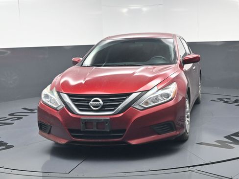 Used 2017 Nissan Altima 2.5 S w/ Power Driver Seat Package FWD image 13