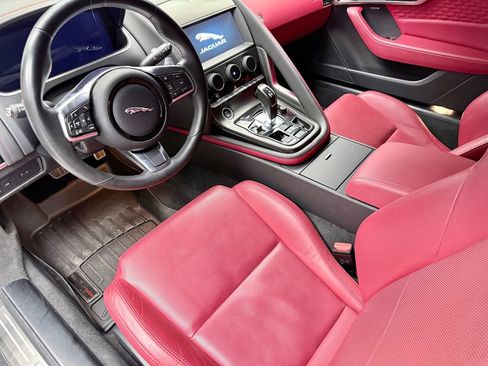 Used 2021 Jaguar F-TYPE R-Dynamic image 9