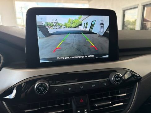 Used 2022 Ford Escape SEL FWD image 36