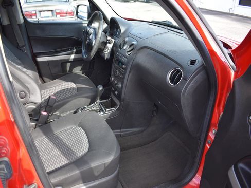 Used 2010 Chevrolet HHR LS image 5