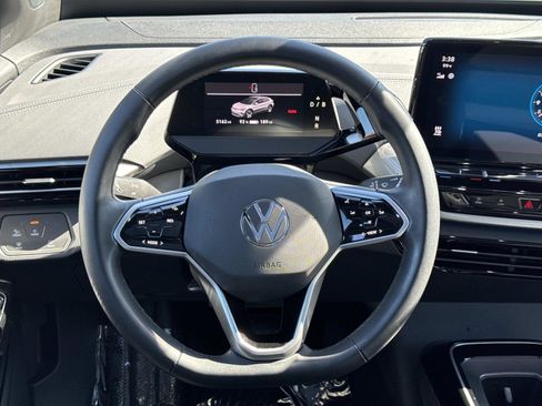 Certified 2024 Volkswagen ID.4 S image 9