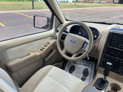 Used 2007 Ford Explorer XLT AWD/4WD image 14