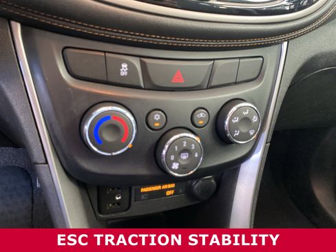Used 2019 Chevrolet Trax LS w/ Tint and Cruise Package image 15