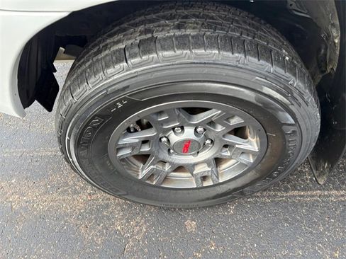 Used 2013 Toyota Tacoma 4x4 Double Cab w/ TRD Sport Pkg image 16