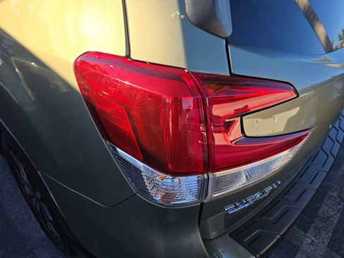 Used 2021 Subaru Forester Limited image 5