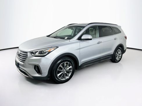 Used 2017 Hyundai Santa Fe SE w/ SE Premium Package 02 FWD image 3