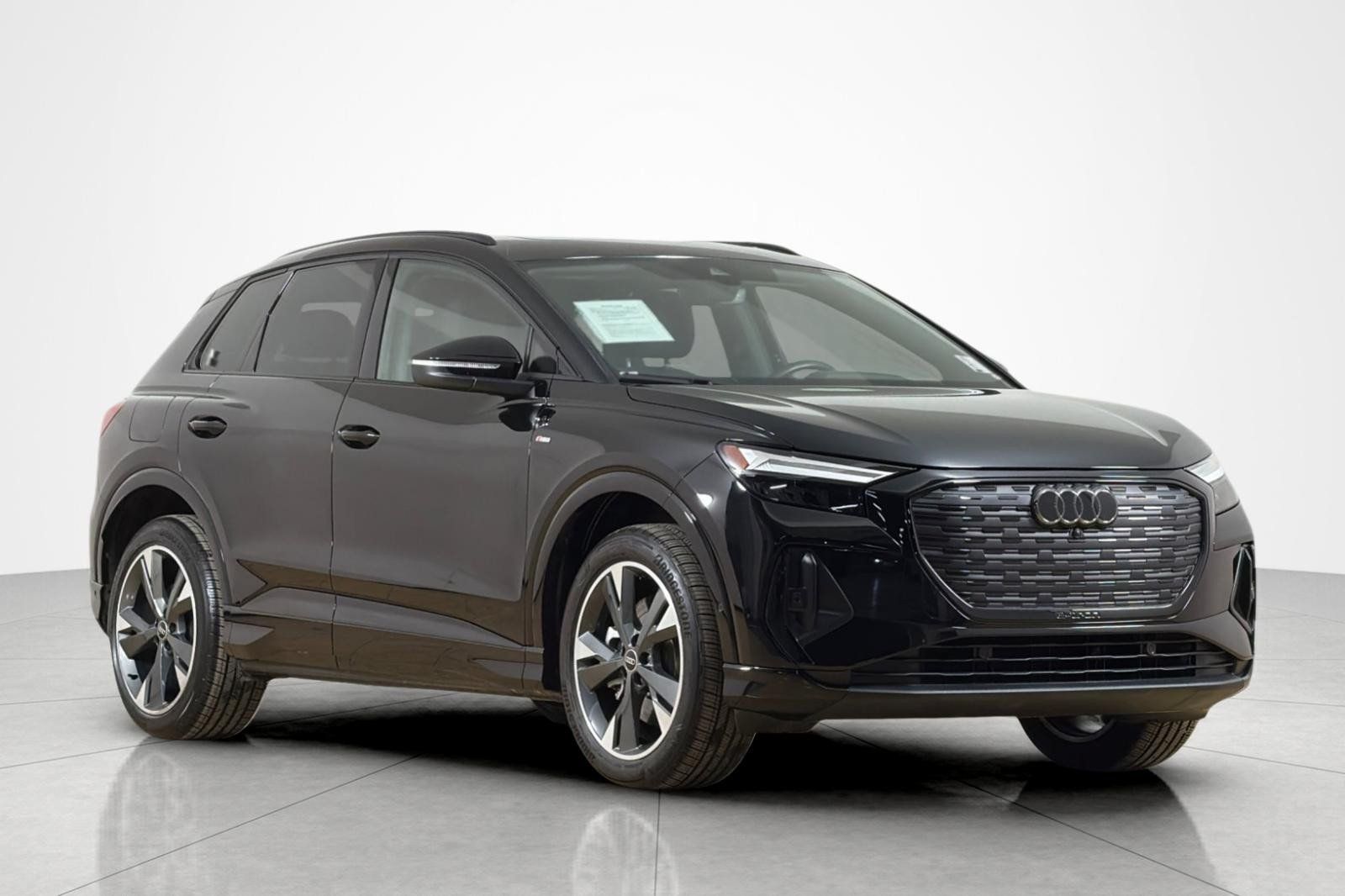 Certified 2023 Audi Q4 e-tron Premium Plus w/ Premium Plus AWD/4WD image 7