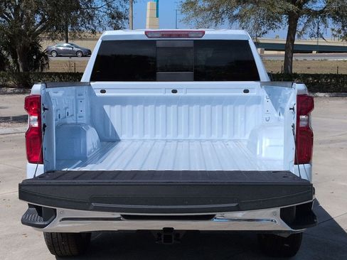 New 2026 Chevrolet Silverado 1500 LTZ w/ LTZ Premium Package AWD/4WD image 23