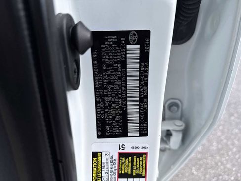 Used 2023 Toyota Camry LE FWD image 38