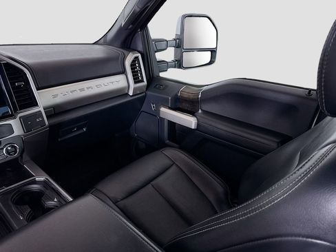 Used 2022 Ford F350 Lariat w/ Chrome Package AWD/4WD image 26