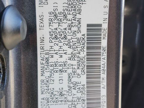 Used 2012 Toyota Tacoma PreRunner image 39