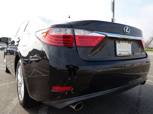 Used 2014 Lexus ES 350 w/ Luxury Package image 8