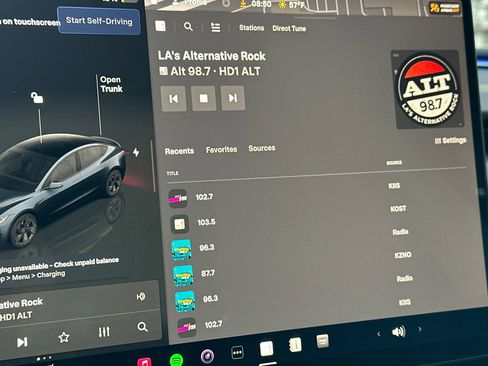 Used 2024 Tesla Model 3 Performance image 23