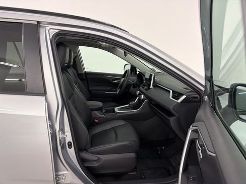 Used 2023 Toyota RAV4 XLE Premium AWD/4WD image 27