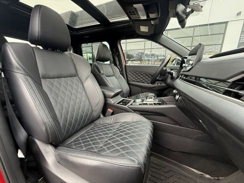 Used 2023 Mitsubishi Outlander SEL image 28