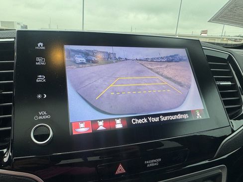 Certified 2021 Honda Ridgeline Black Edition image 19