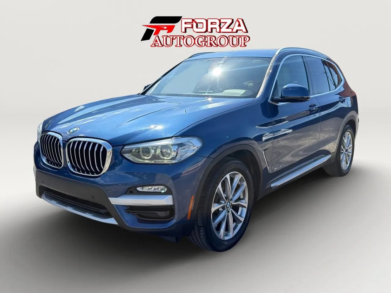 Used 2018 BMW X3 xDrive30i w/ Convenience Package AWD/4WD image 3