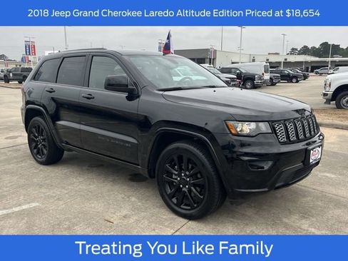 Used 2018 Jeep Grand Cherokee Altitude RWD image 1