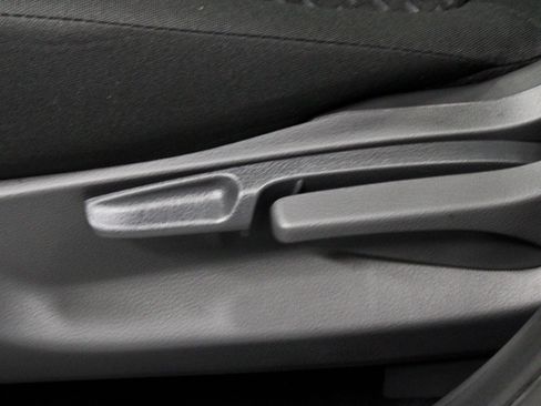 New 2026 Mitsubishi Eclipse Cross LE image 10